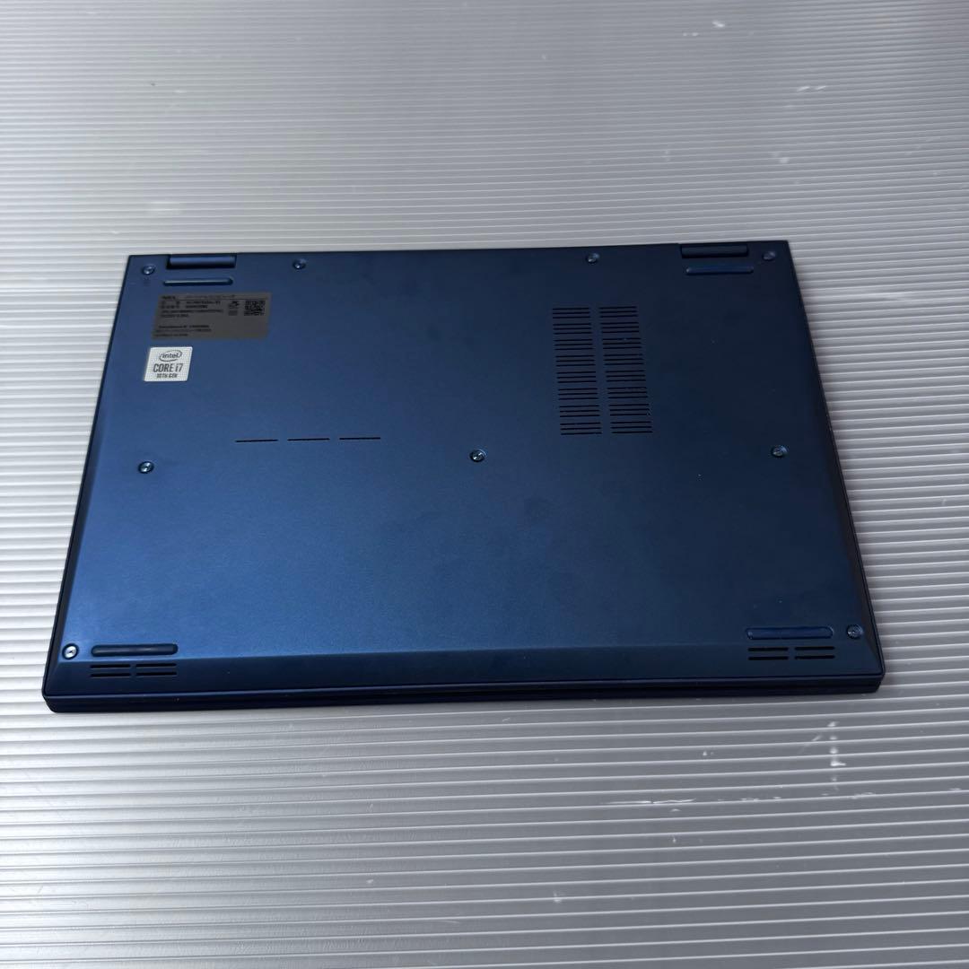 LAVIE Pro Mobile 第10世代 インテル® Core™ i7