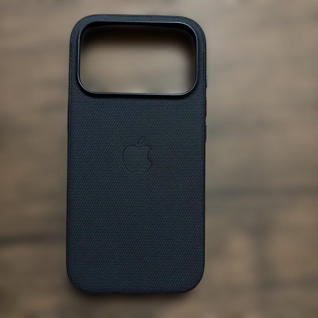 iPhone 17 Proテックウーブンケース - ブラック