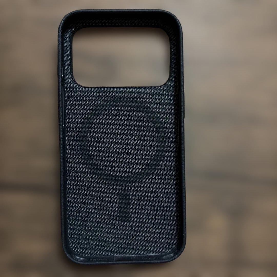 iPhone 17 Proテックウーブンケース - ブラック