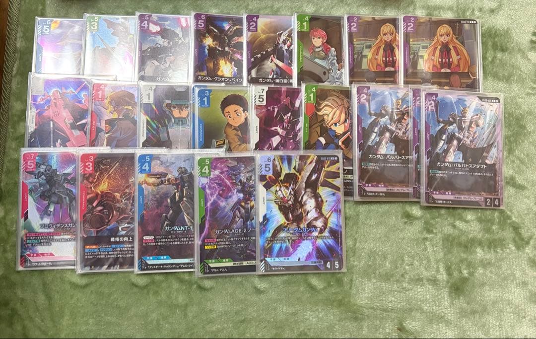 1日ごとに1000円値下げ‼️ ガンダムカードゲーム　引退品　デッキ　パーツ