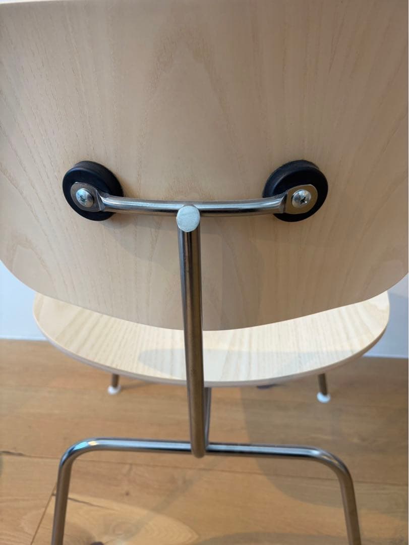 イームズプライウッドダイニングチェア②