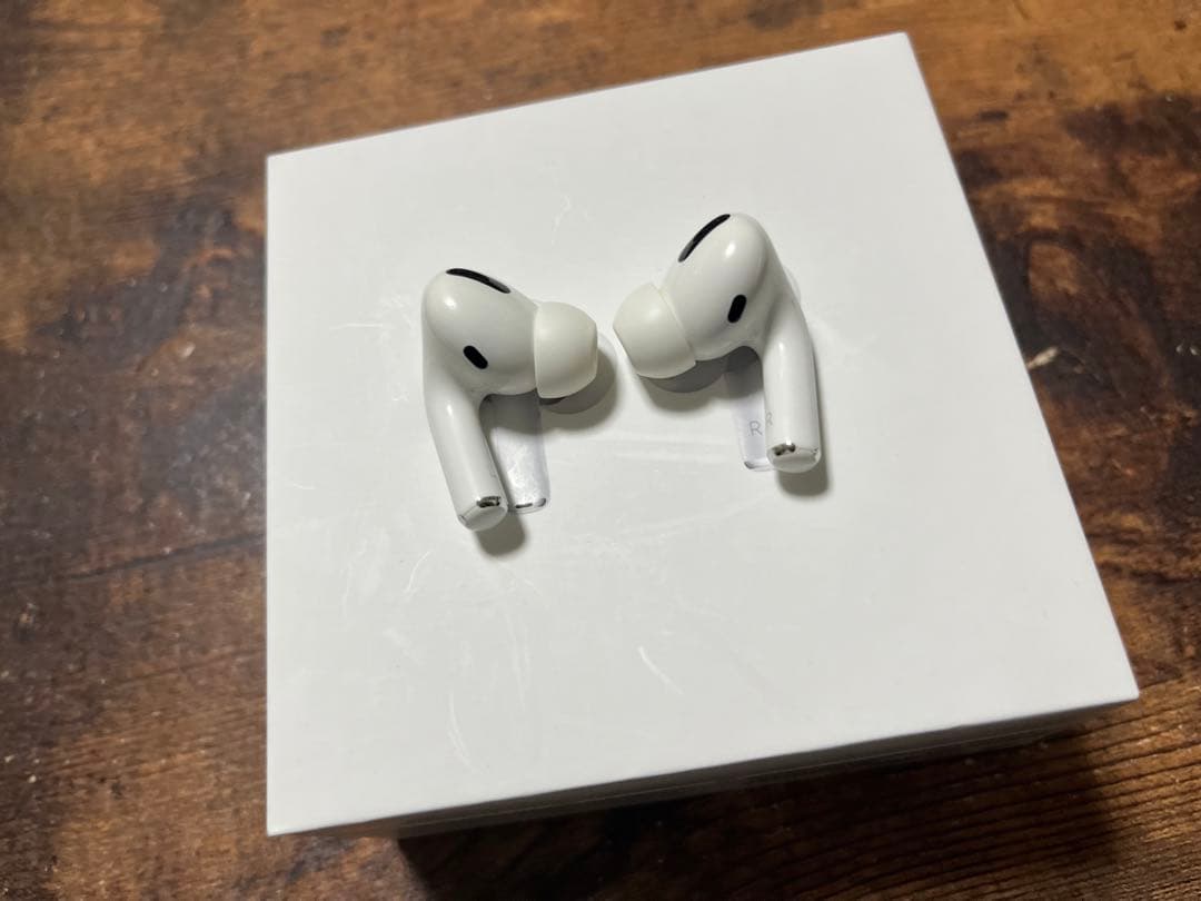 【美品】AirPods Pro 1 第1世代 A2084
