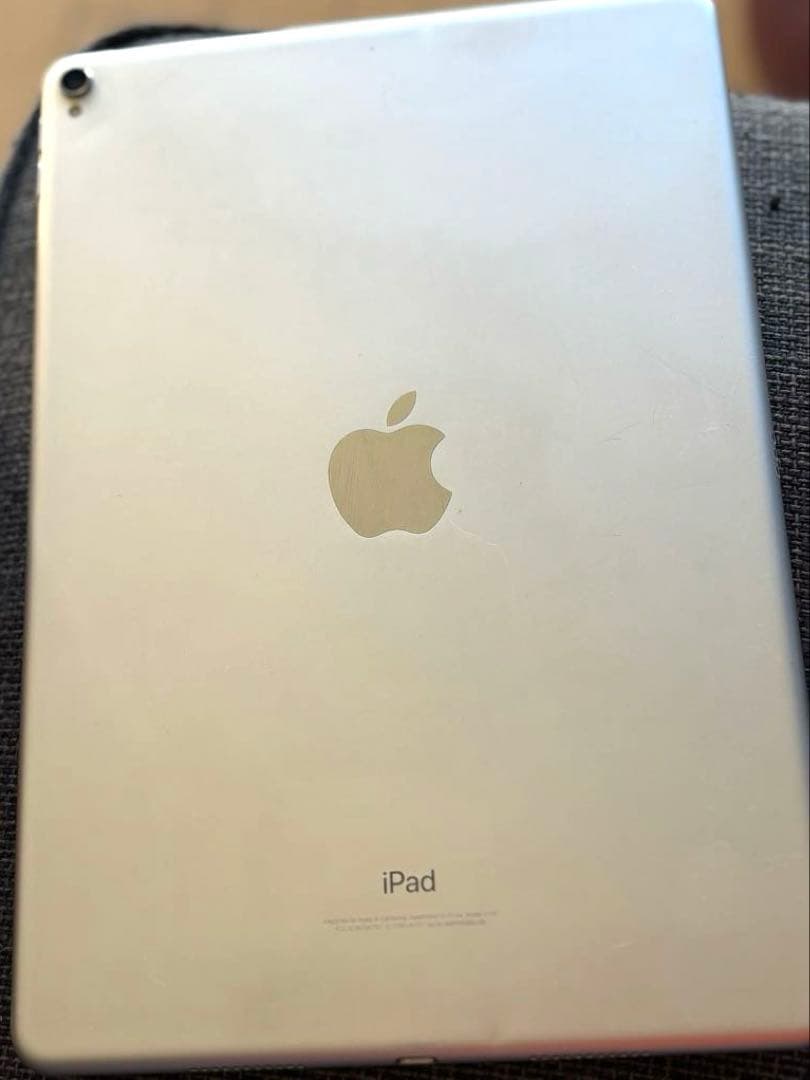 お買得❗️macbook proなどapple製品4点セット