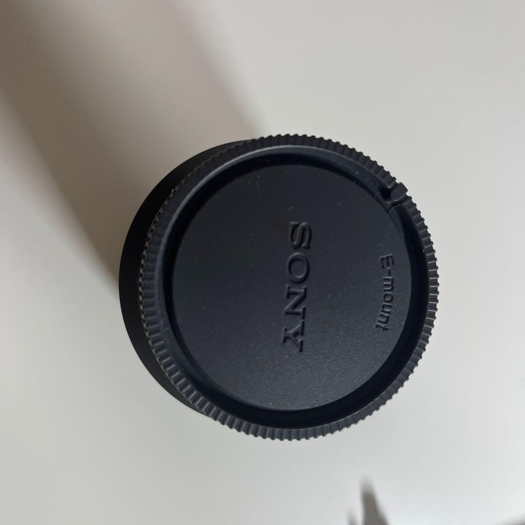 SONY FE 28-70mm F3.5-5.6 OSS レンズ