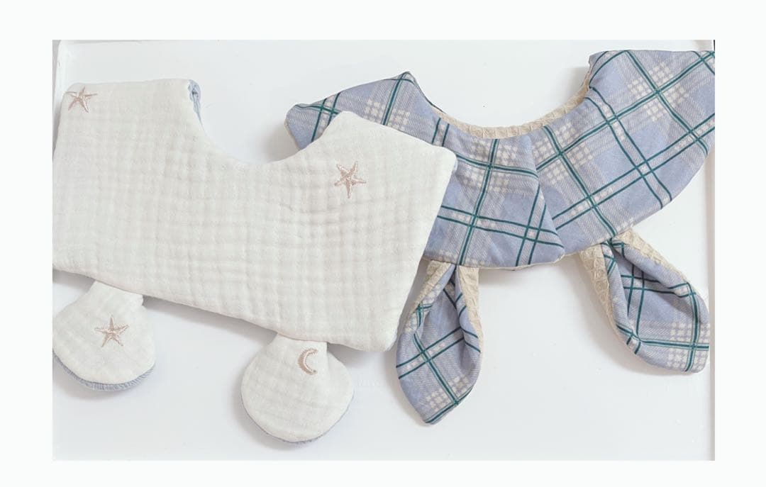 ハンドメイドスタイ　月と星　くまみみセーラースタイ　あかり様