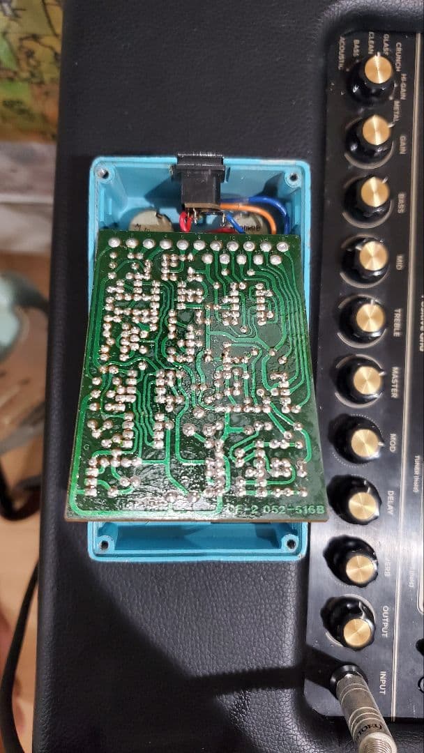 【訳あり】BOSS CE-2　銀ネジ　日本製