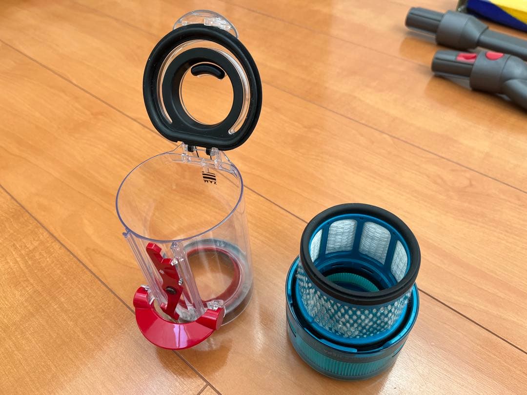 ダイソン掃除機　Dyson micro 1.5kg sv21 完全分解・洗浄殺菌