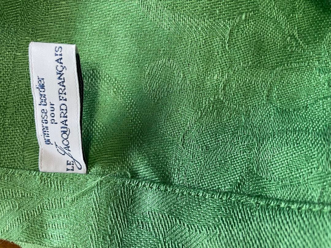 Le Jacquard Français グリーンテーブルクロスとナプキン5枚