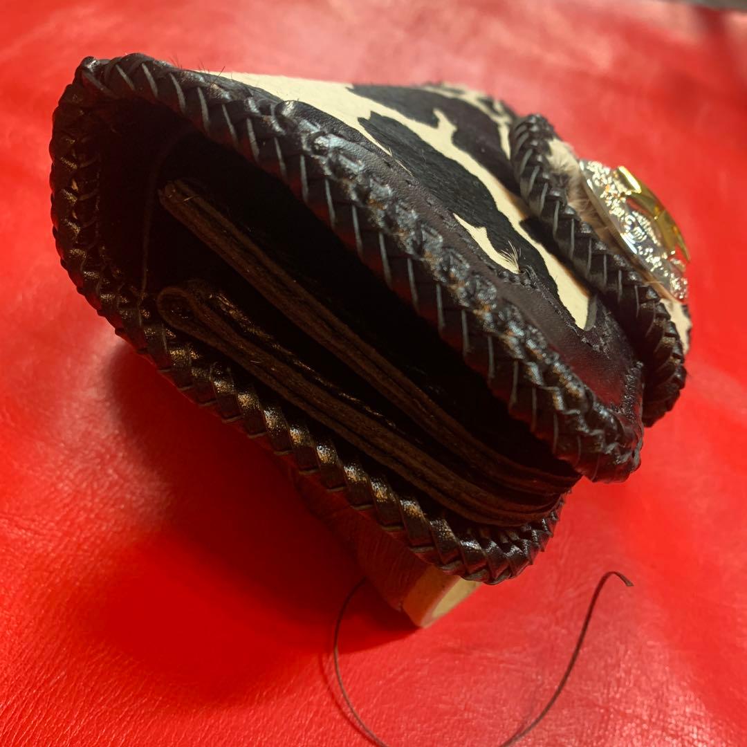 レザークラフトハンドメイドカウ柄ハラコレザーミドルウォレット牛レース編み黒色