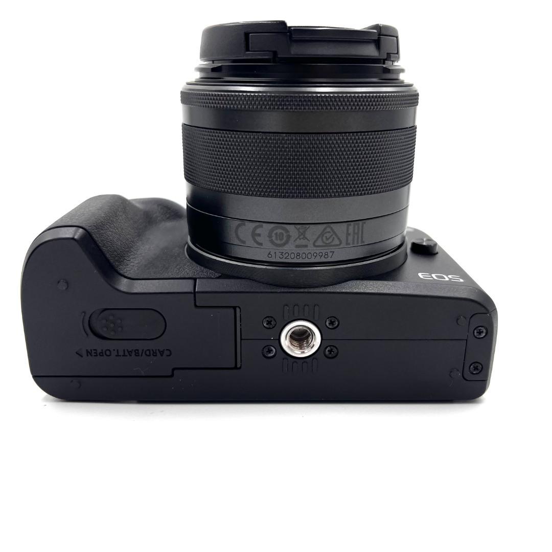 キャノン Canon EOS Kiss M レンズキット