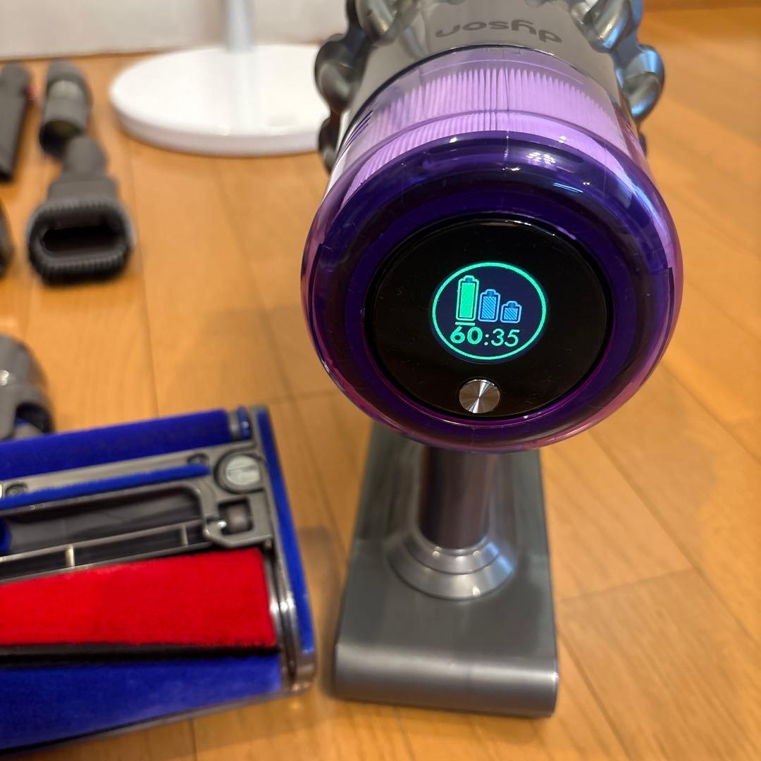 ダイソン　V11 SV15 スタンド付き　美品　① 分解洗浄除菌整備済み