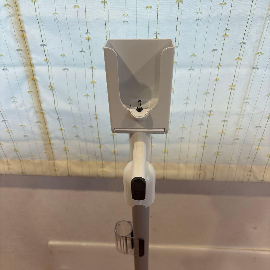 ダイソン　V11 SV15 スタンド付き　美品　① 分解洗浄除菌整備済み