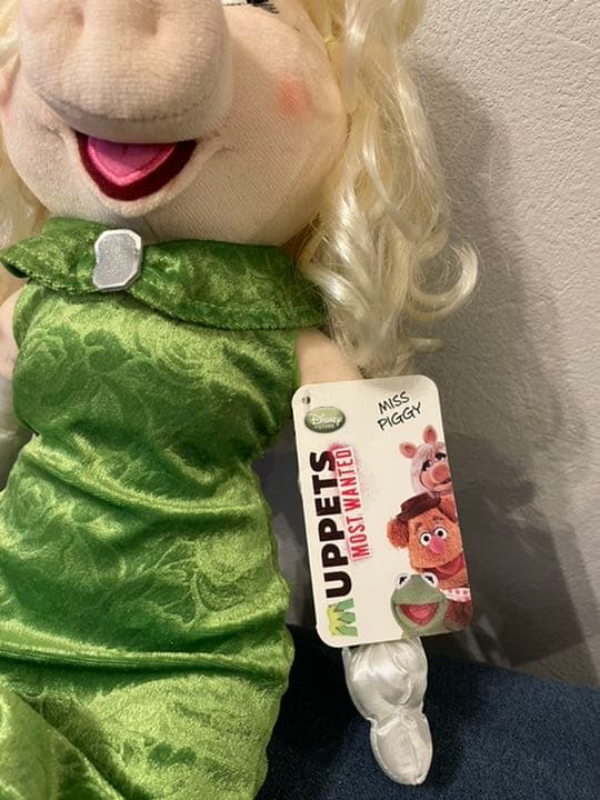 ミスピギー　 Muppets Miss Piggy Plush  ぬいぐるみ