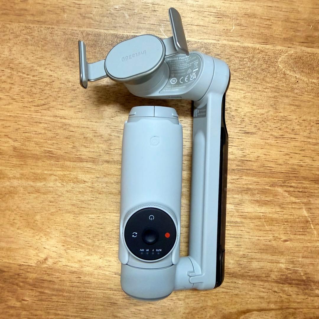 スマホアクセサリー Insta360 Flow Pro