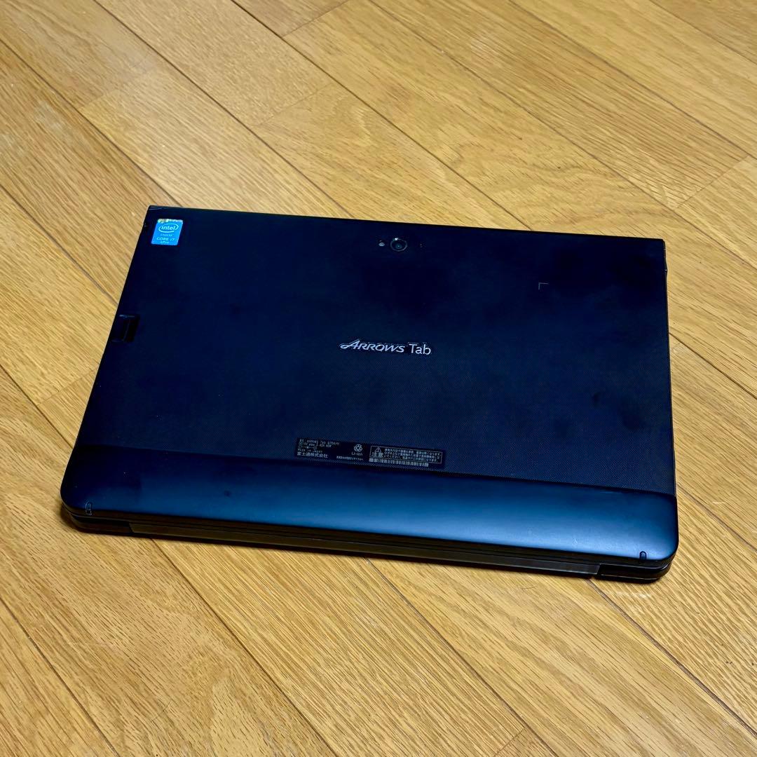 ArrowsTab Q704/H core i7 防水タブレット