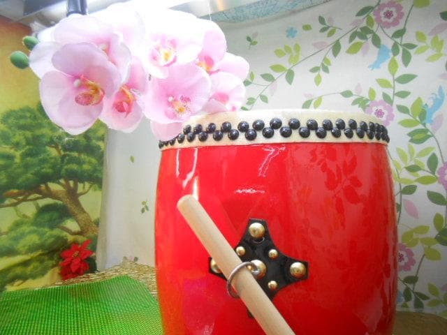 (送料無料)24.980円 N水牛皮エイサー大太鼓36cm*40cm　跳ねて飛び