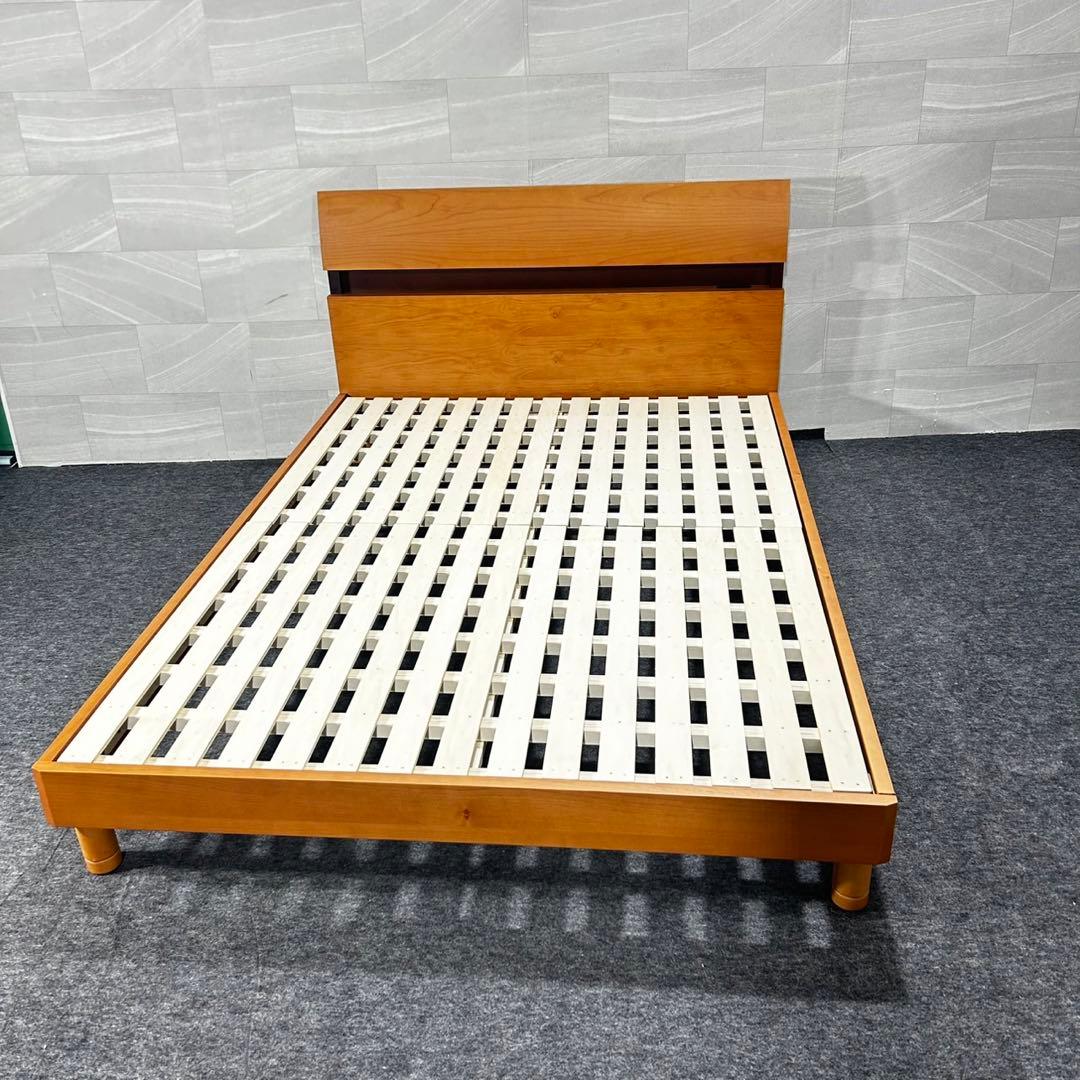 関家具 ベッドフレーム ダブル コンセント付き おしゃれ 家具 d4913