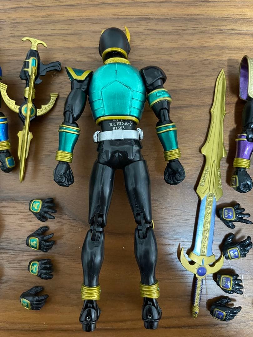 S.H.Figuarts 仮面ライダークウガ ライジング4種セット