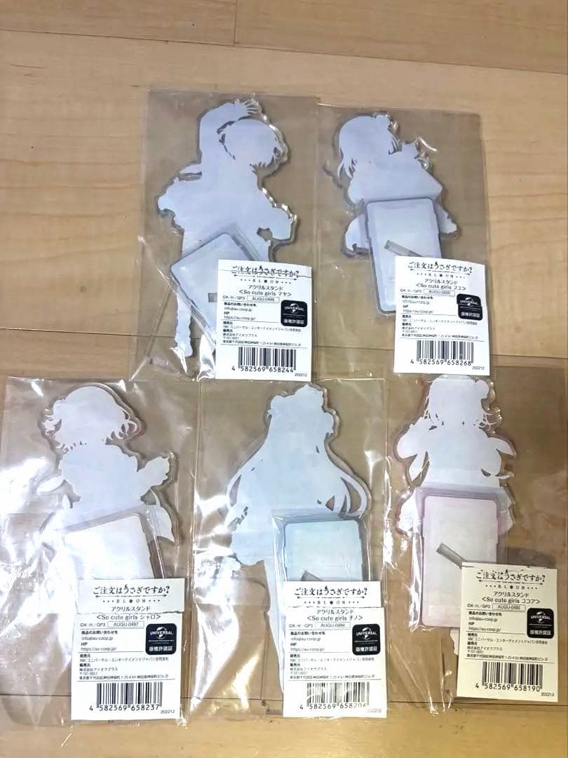 ご注文はうさぎですか　So cute girls アクリルスタンド