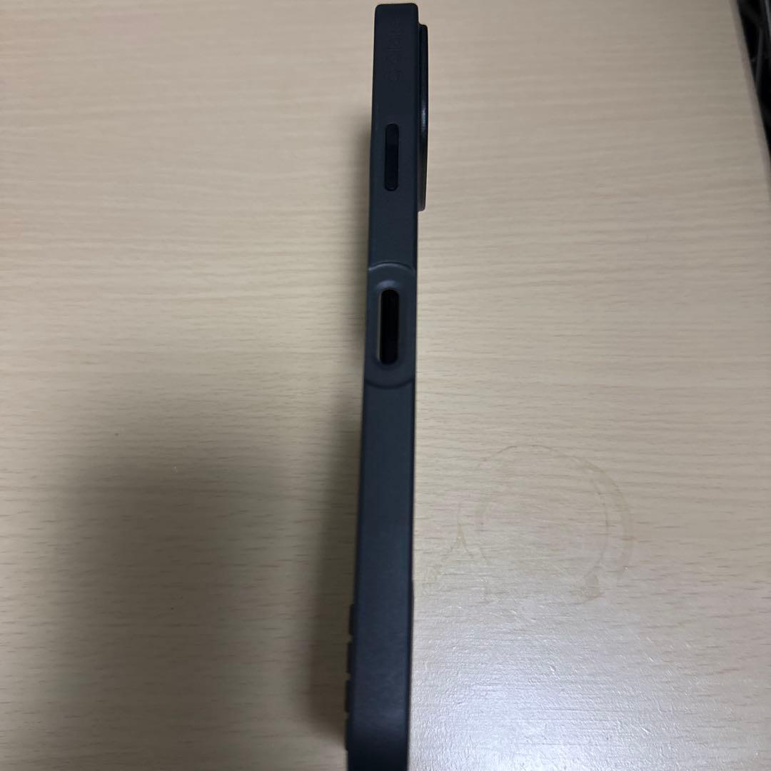 iPhoneアクセサリー Clicks Keyboard for iPhone 16 Pro