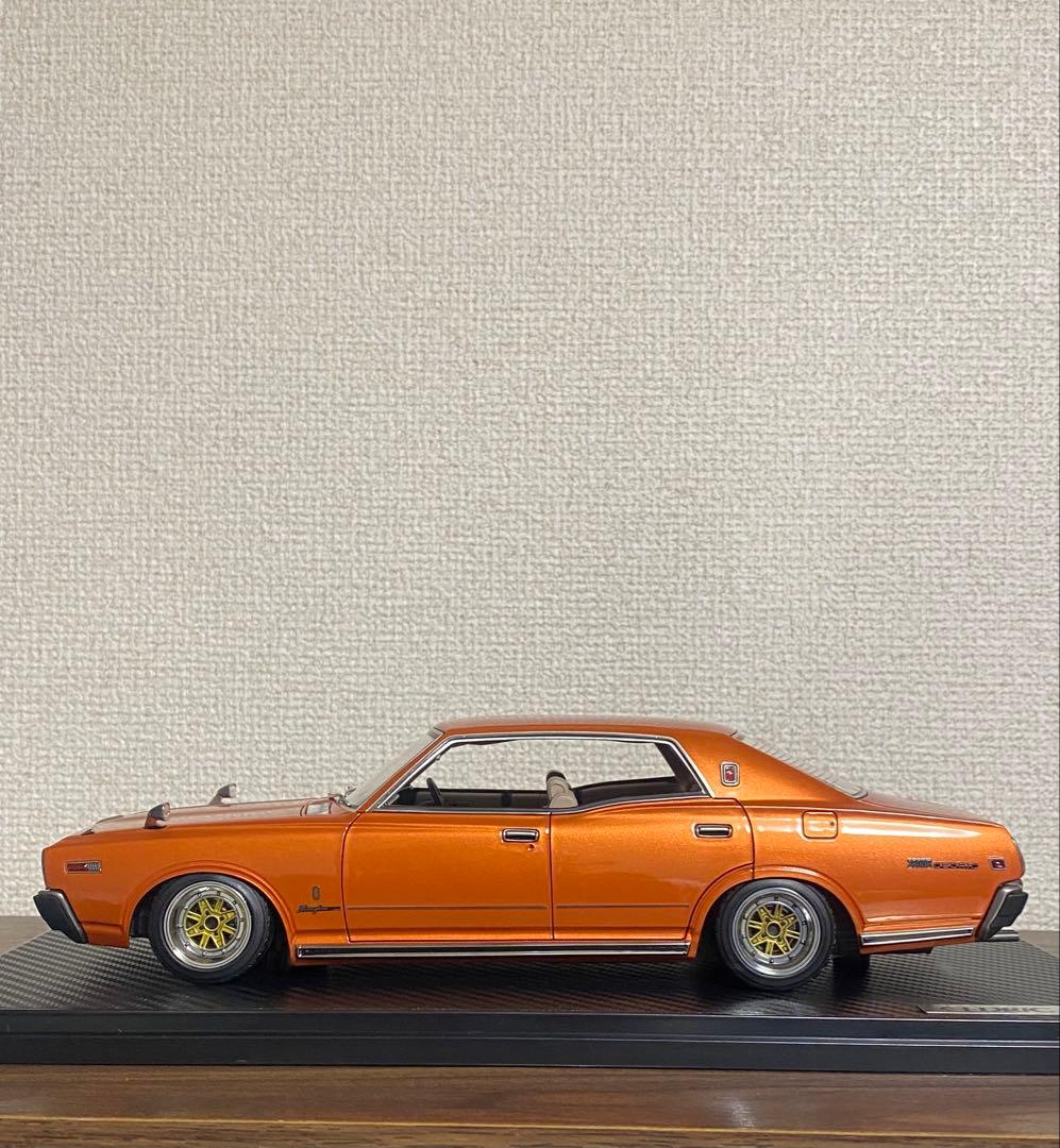 ミニカー 1/18 Nissan Cedric Brougham