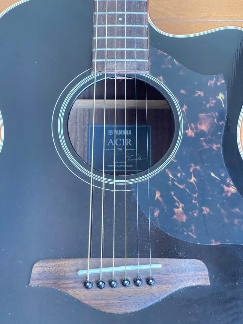 Yamaha AC1R トランスルーセントブラック(TBL)