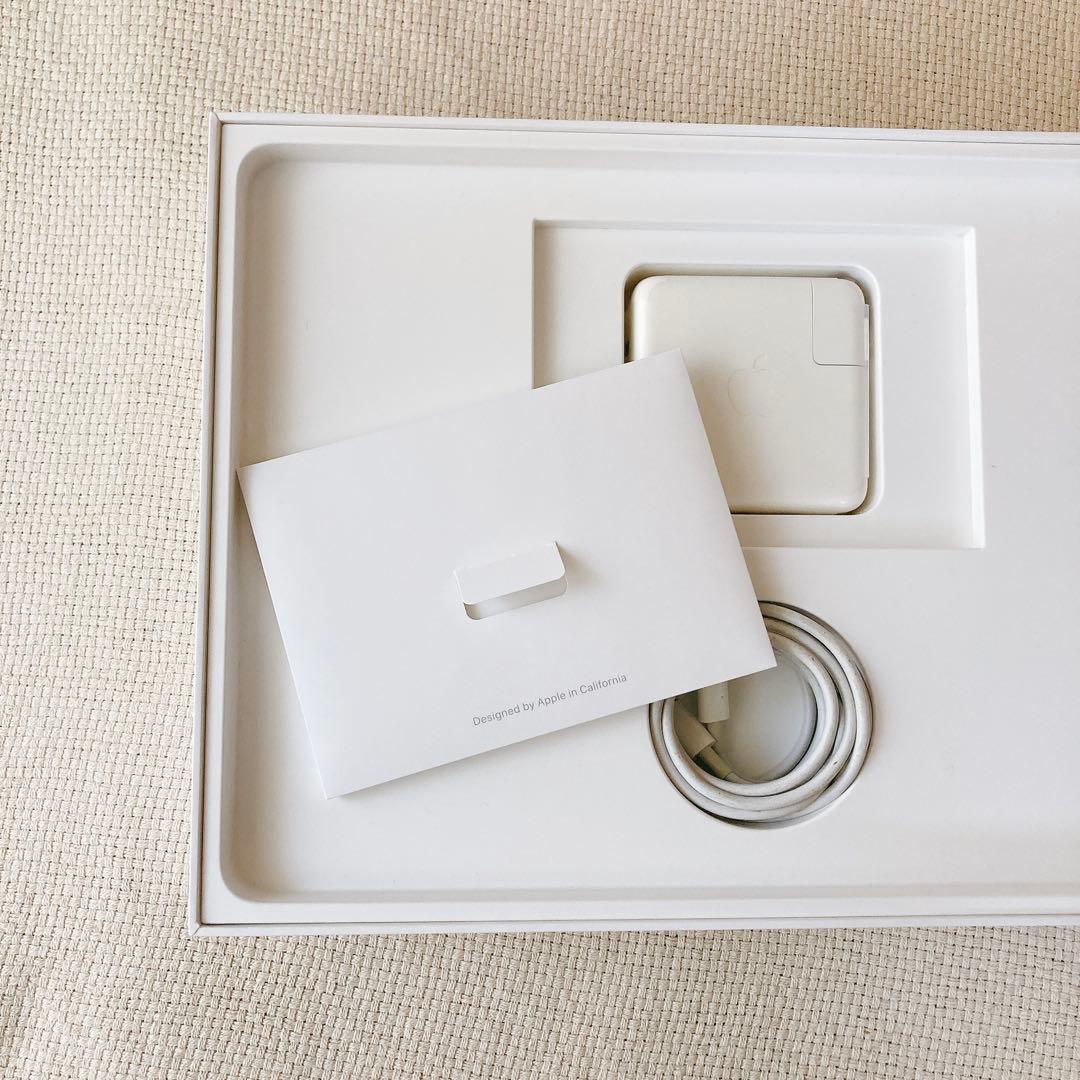 MacBook本体 MacBookPro 13-inch 2017 Thunderbolt3