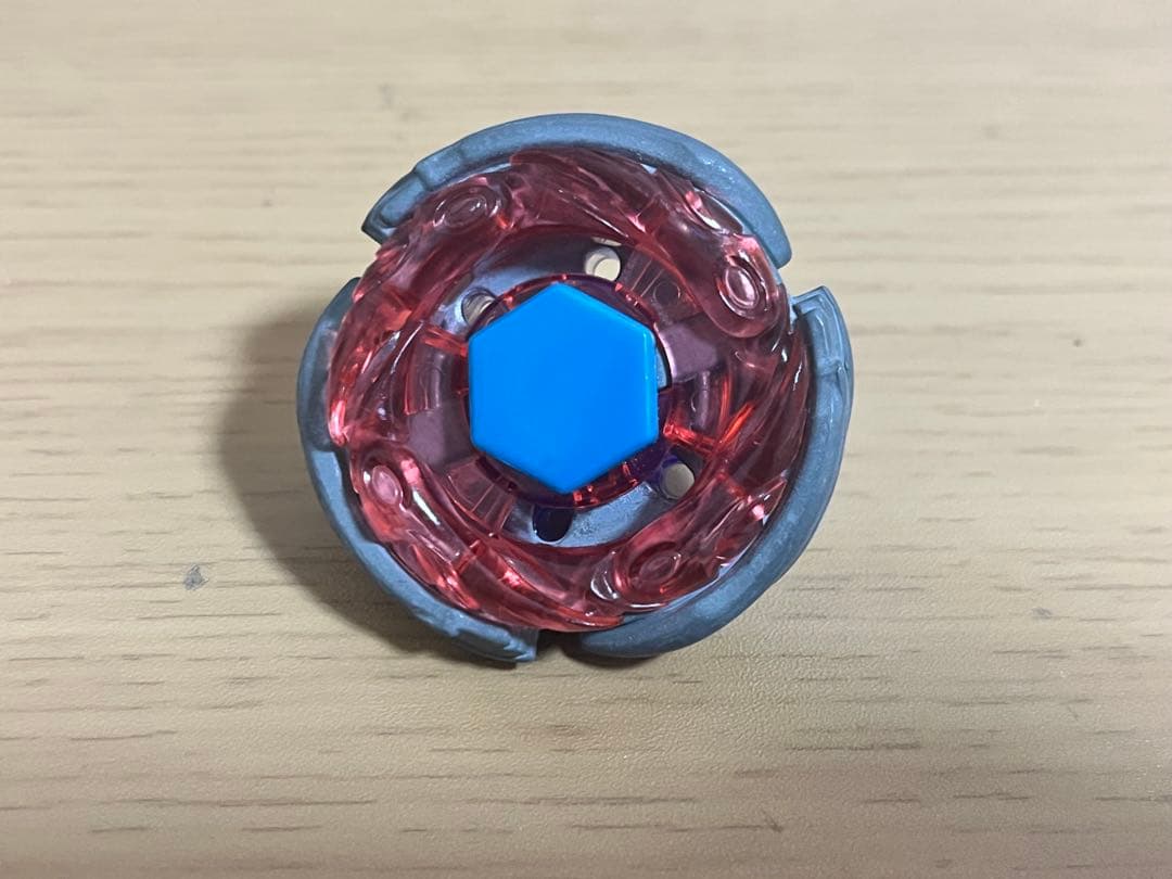 ハズブロ版メタルファイトベイブレードセット 4個+アクアリオおまけ