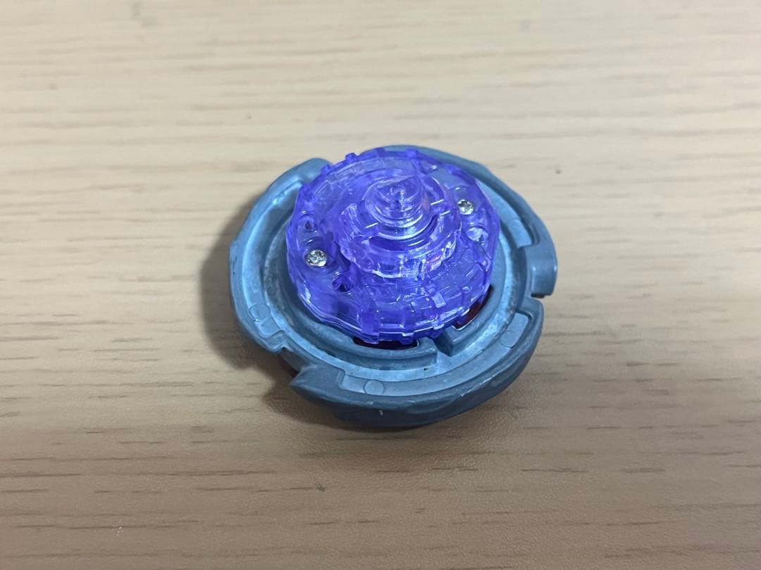 ハズブロ版メタルファイトベイブレードセット 4個+アクアリオおまけ