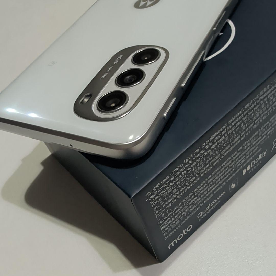 美品■ motorola moto g52j 5G パールホワイト