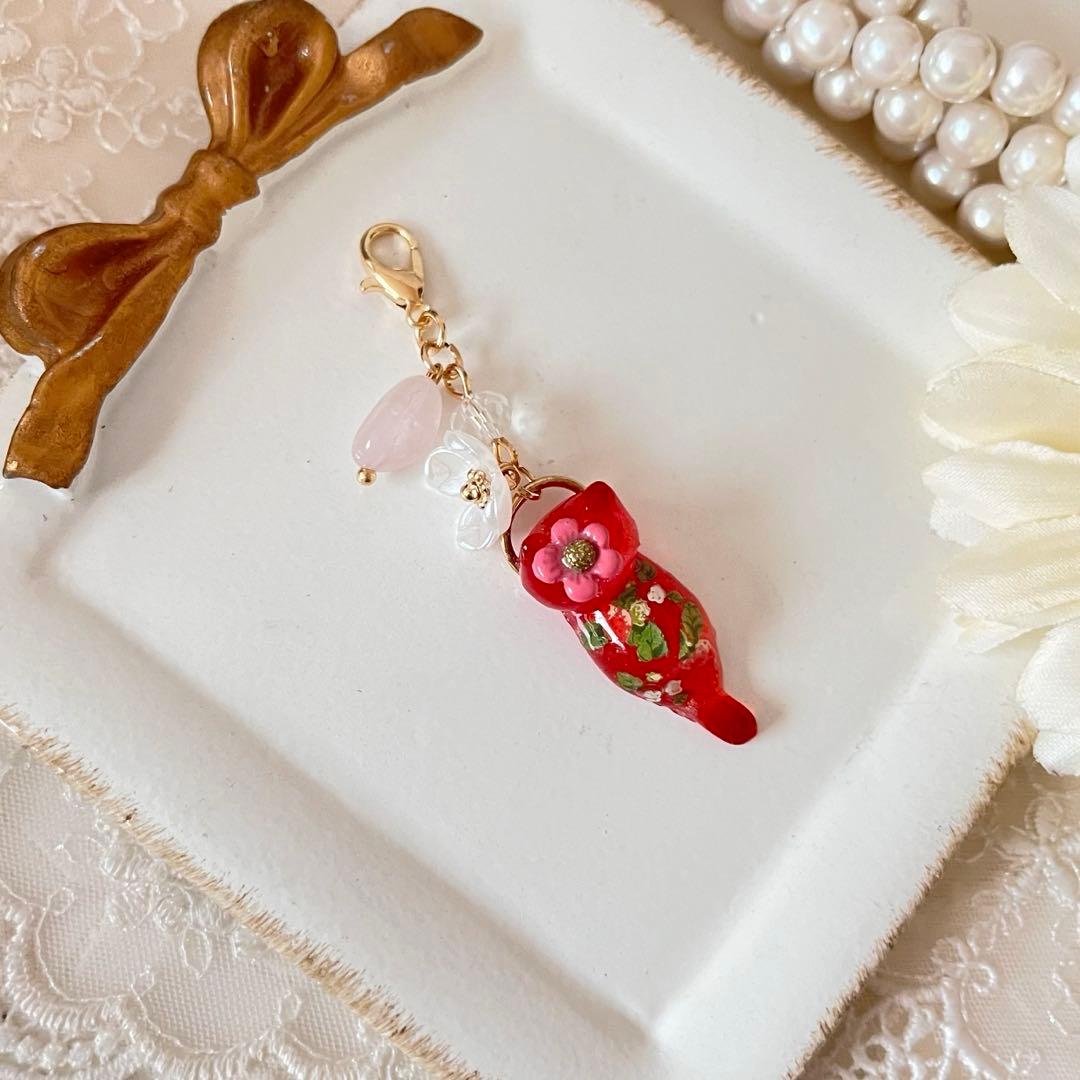 ฅ❤️ レジン　ねこ　ローズクォーツ　苺　バックチャーム　チャーム　ヘアゴム