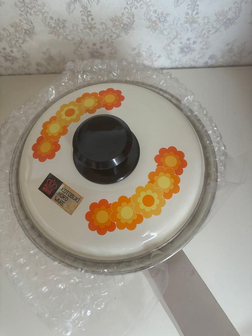 レトロポップ！ホーロー　片手鍋　花柄　コトブキ　新品