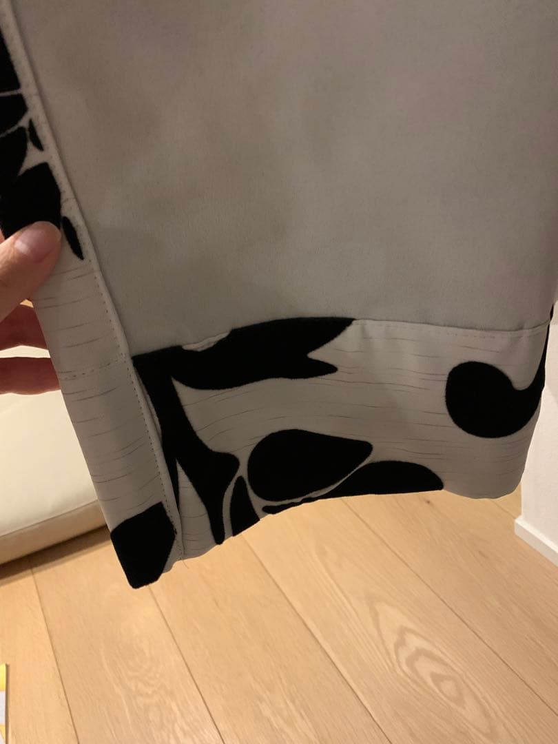 ②ニトリ☆オーダーカーテン　センチュリー　高さ191×幅260の窓枠用　2枚