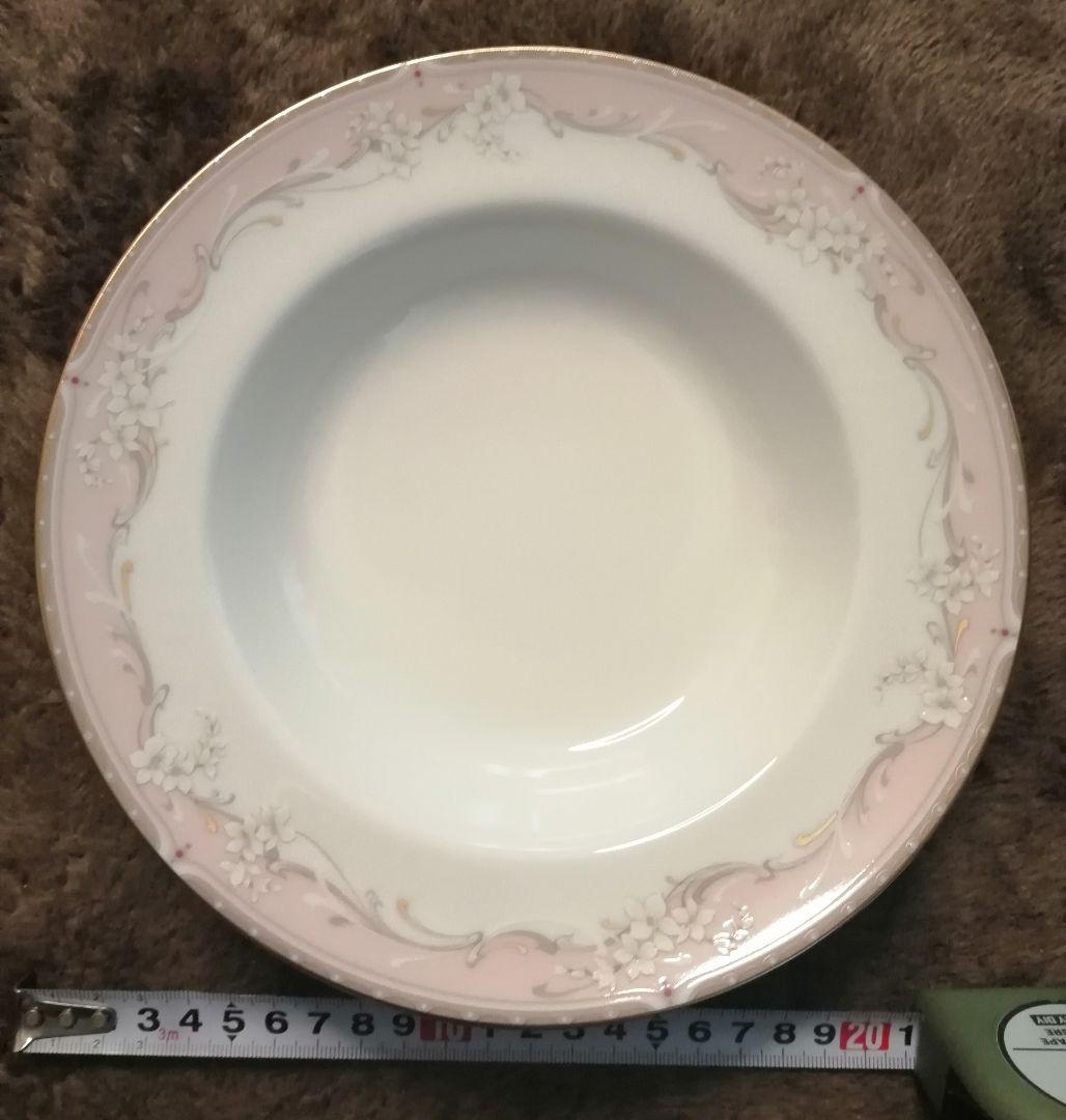 【中古品】ナルミ　ボーンチャイナ製ホワイト ピンクプレートセット(2種×各5枚)