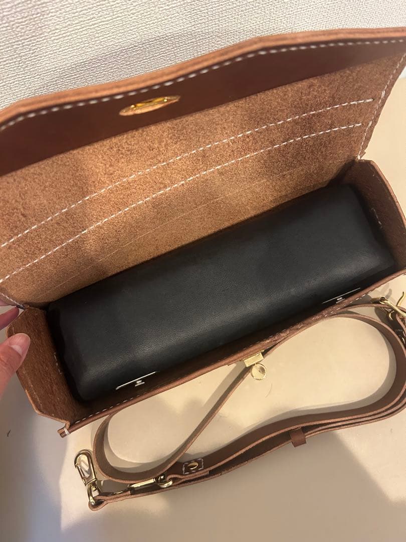 土日限定価格！【新品・ハンドメイド】革製ピッコロケースカバー（ショルダータイプ）