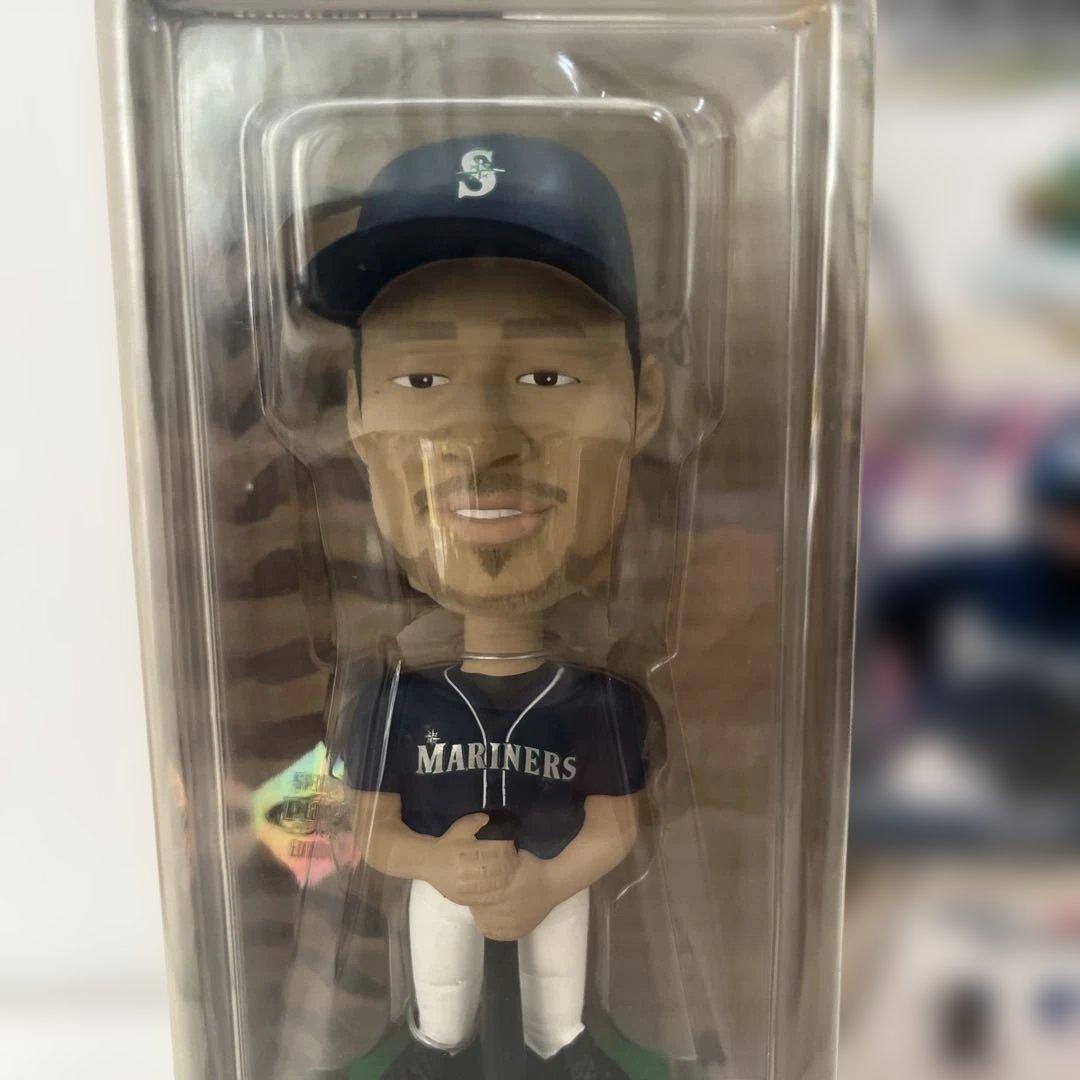 イチロー ボブルヘッド 2001年MLBエディション　入手難　希少品