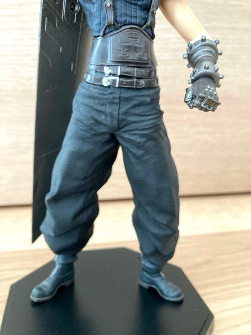 【美品】ファイナルファンタジー7 一番くじ クラウド&エアリス フィギュアセット