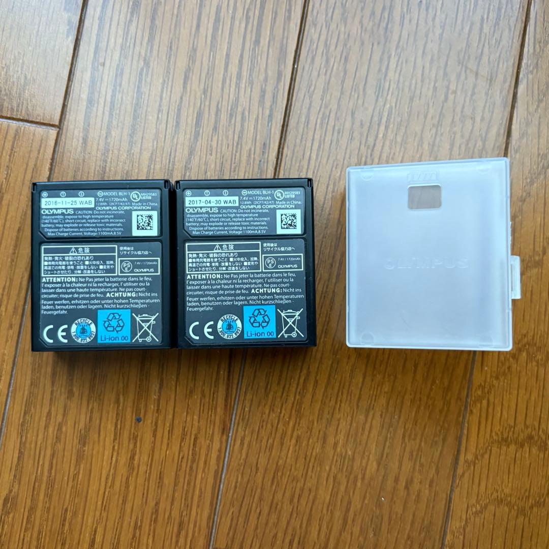 OLYMPUS OM-D EM-1 MarkⅡ ボディ ＋ 純正バッテリー2個