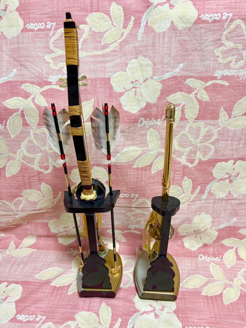 ♦︎映画TROYメダル♦︎吉徳大光(五月人形　弓矢 & 太刀)♦︎木製　壁掛　飾り棚