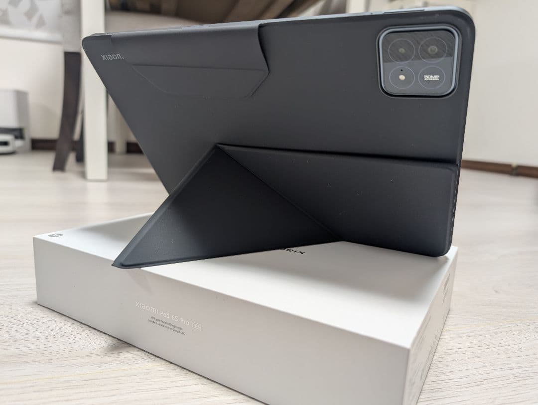 Xiaomi Pad 6s Pro 12.4 純正カバー付