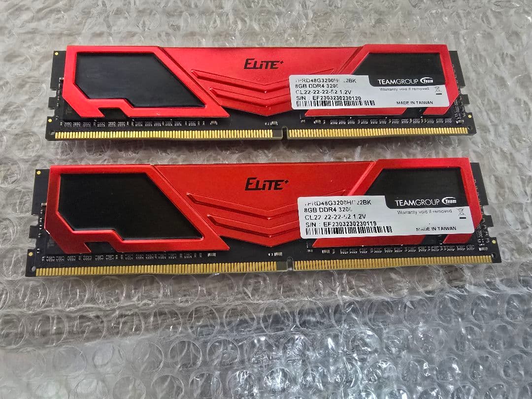 TEAMGROUP ELITE DDR4 3200MHz メモリー 2x8GB