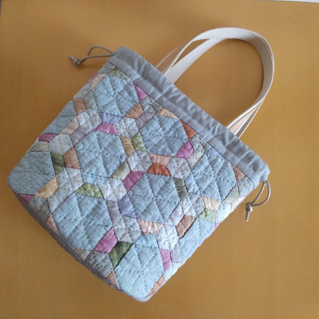 パッチワークキルト　巾着バッグ　ハンドメイド