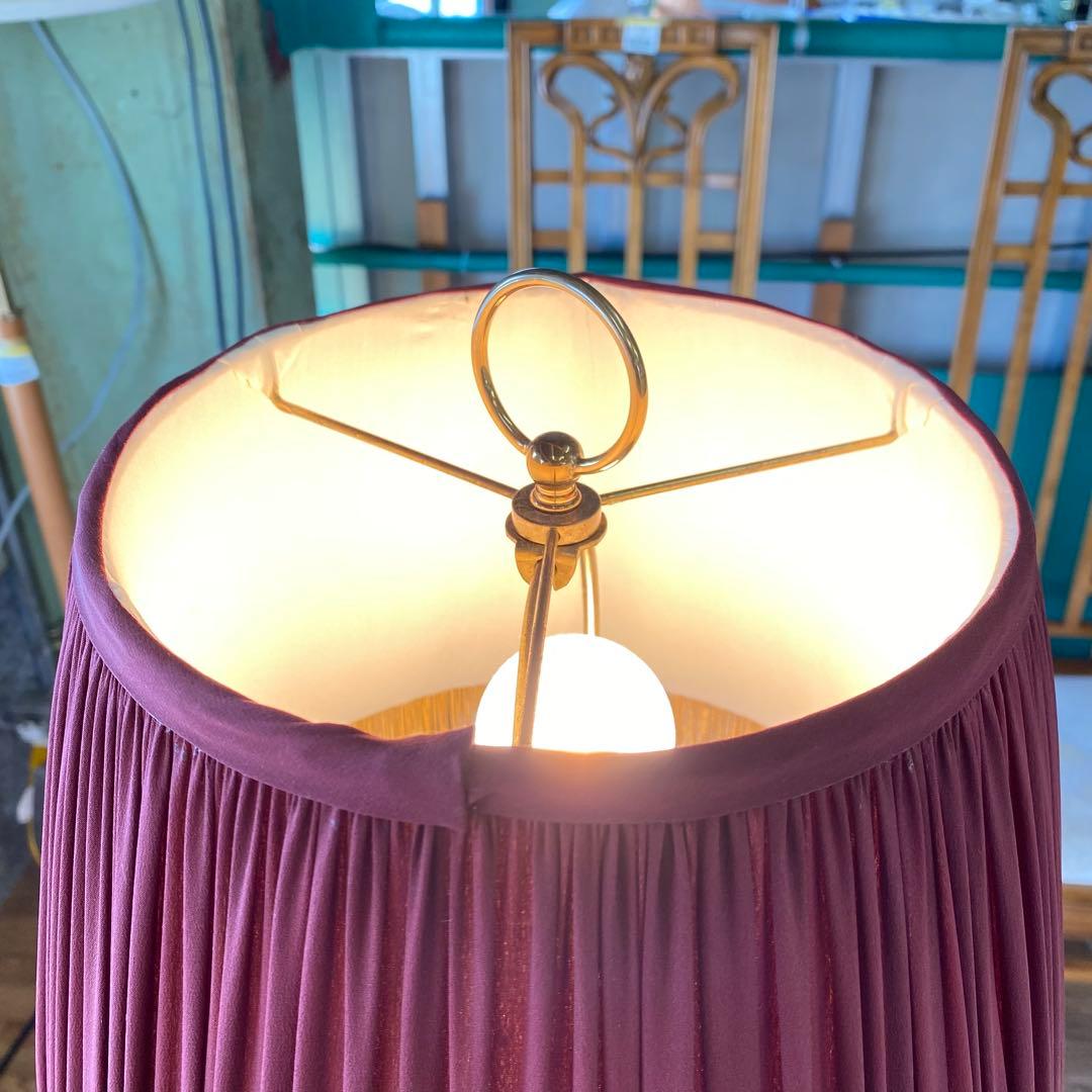 クラシカル　フロアライト　スタンドライト　ホテル家具　A