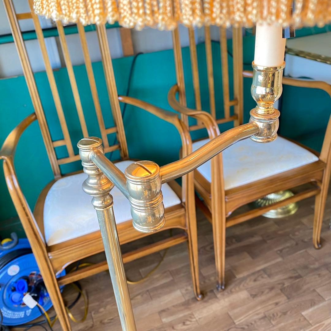 クラシカル　フロアライト　スタンドライト　ホテル家具　A
