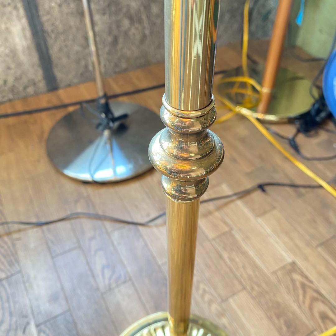 クラシカル　フロアライト　スタンドライト　ホテル家具　A