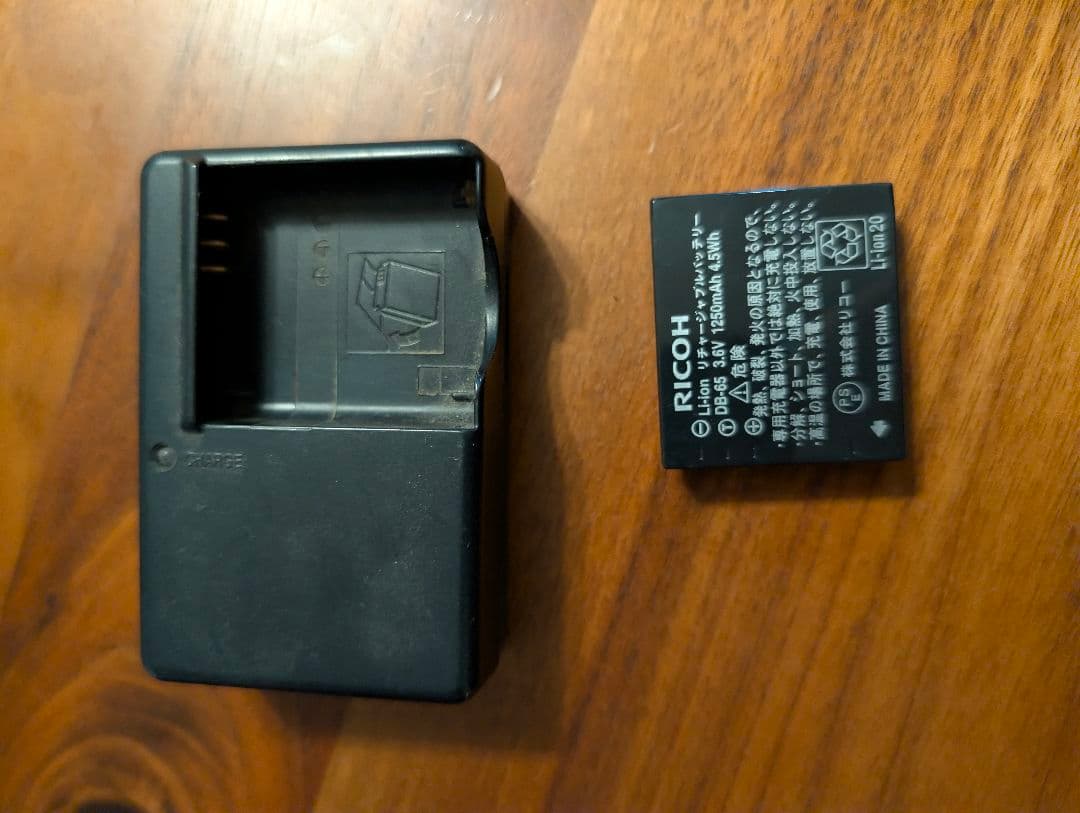 【2669回ショット】RICOH GR digital ⅳ　 GRデジタル4