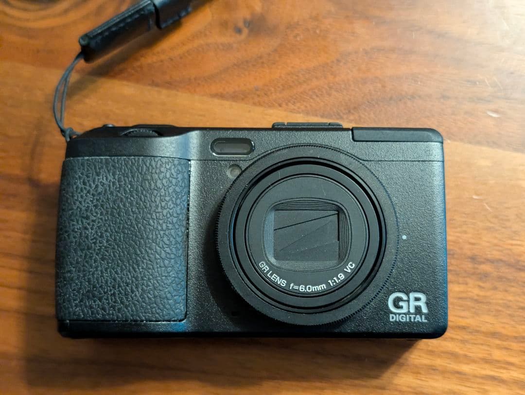 【2669回ショット】RICOH GR digital ⅳ　 GRデジタル4