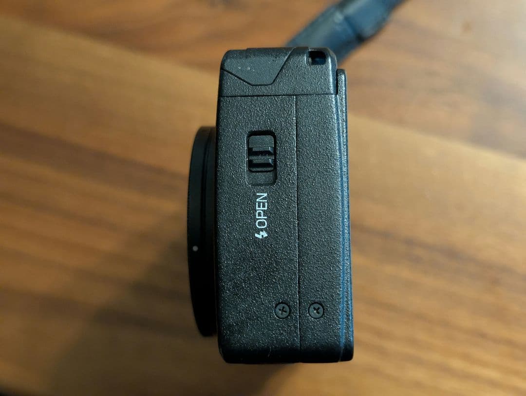 【2669回ショット】RICOH GR digital ⅳ　 GRデジタル4