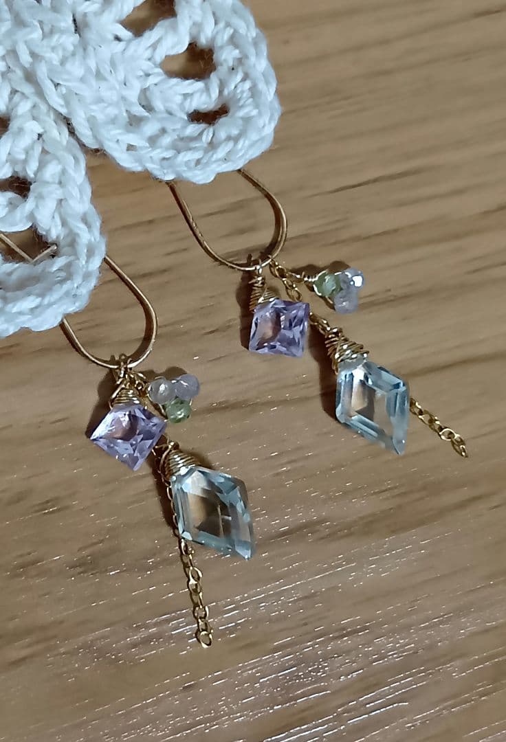 533/14kgf宝石質ピンク◆＆グリーン◇アメジストのピアスチャーム