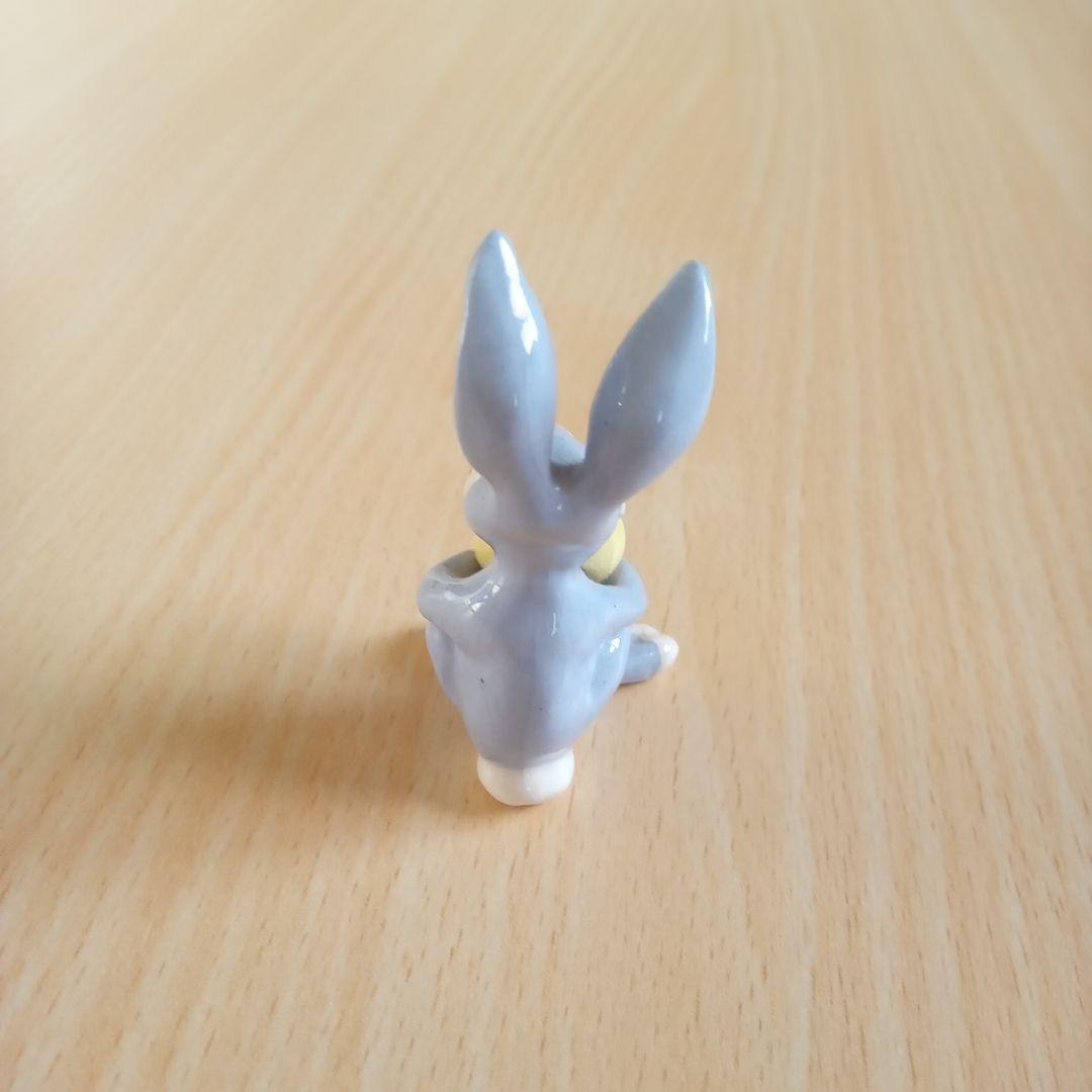 Hagen Renaker イースターエッグラビット